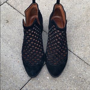 Jeffrey Campbell Taggart size 9 bootie